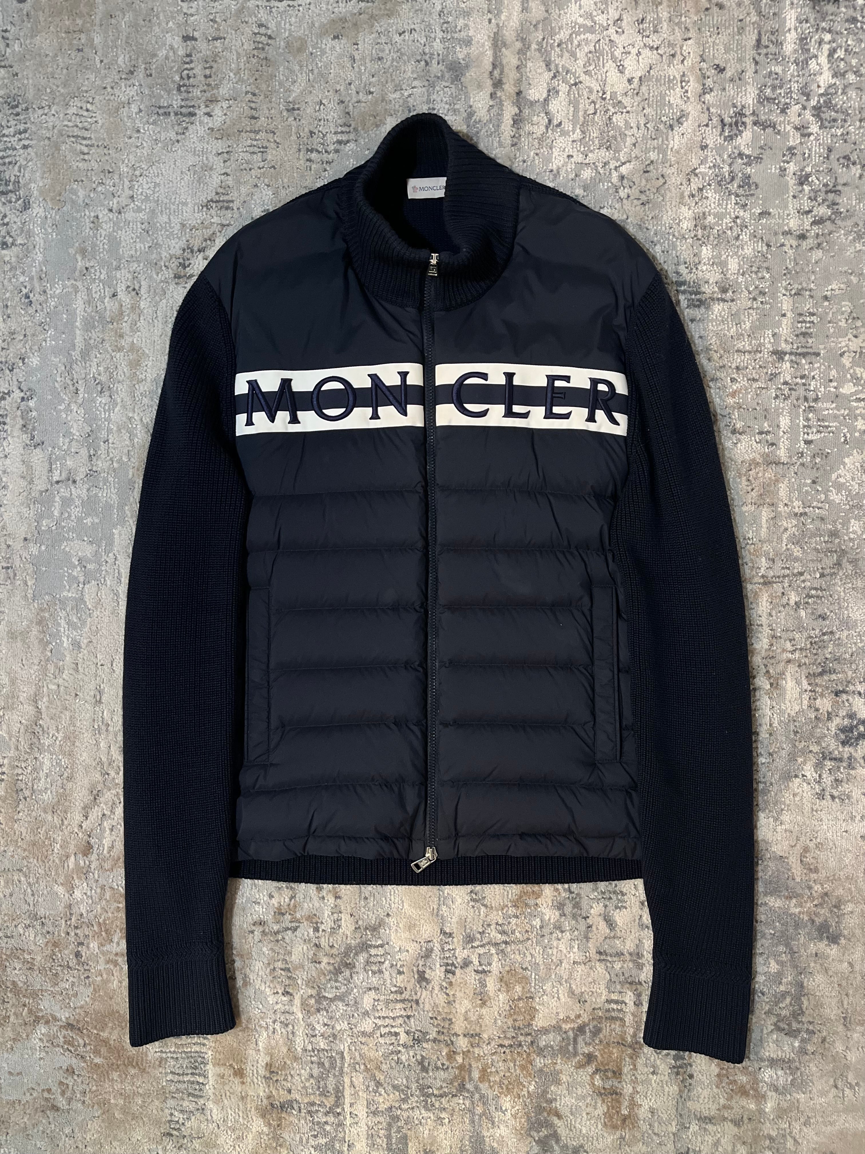 Cardigan MONCLER marinblå vadderad stickad jacka - Storlek Large (rek. 9,500 kr)